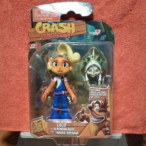 Crash Bandicoot Coco Action Figure with Aku Aku Mask